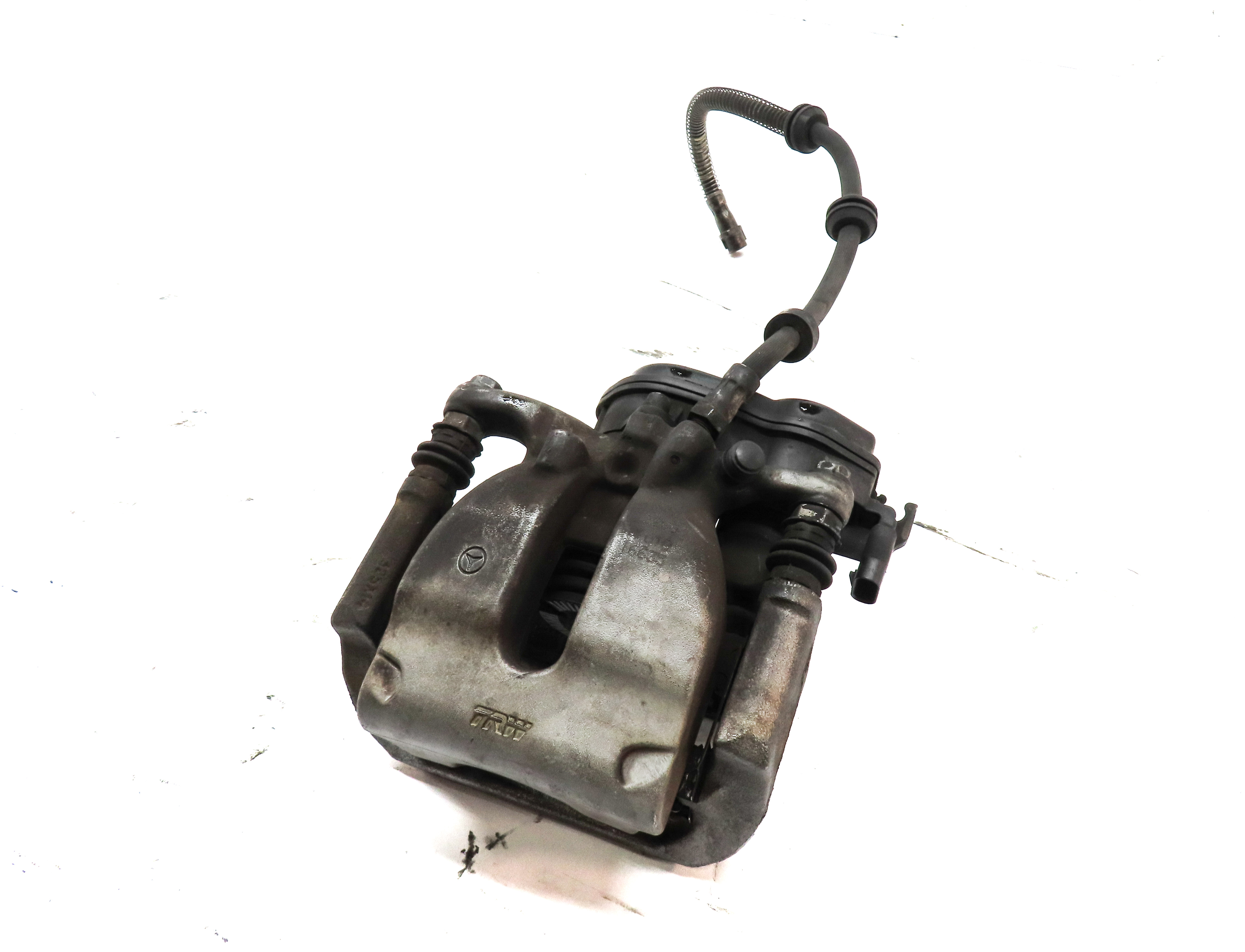 2012-2018 MERCEDES GLE300D GLE350 ML250 ML350 (W166) LEFT REAR BRAKE CALIPER — exact item pictured